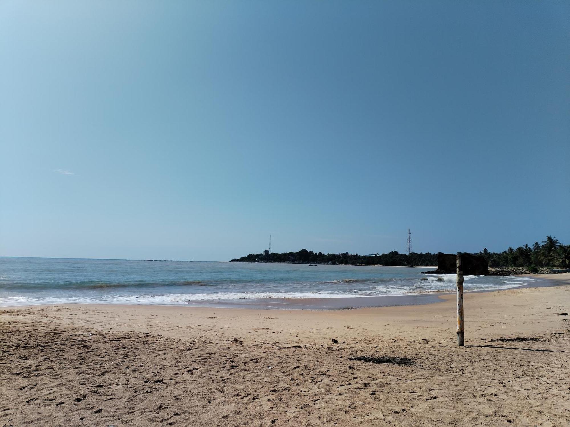 Leen Tangalle Bagian luar foto